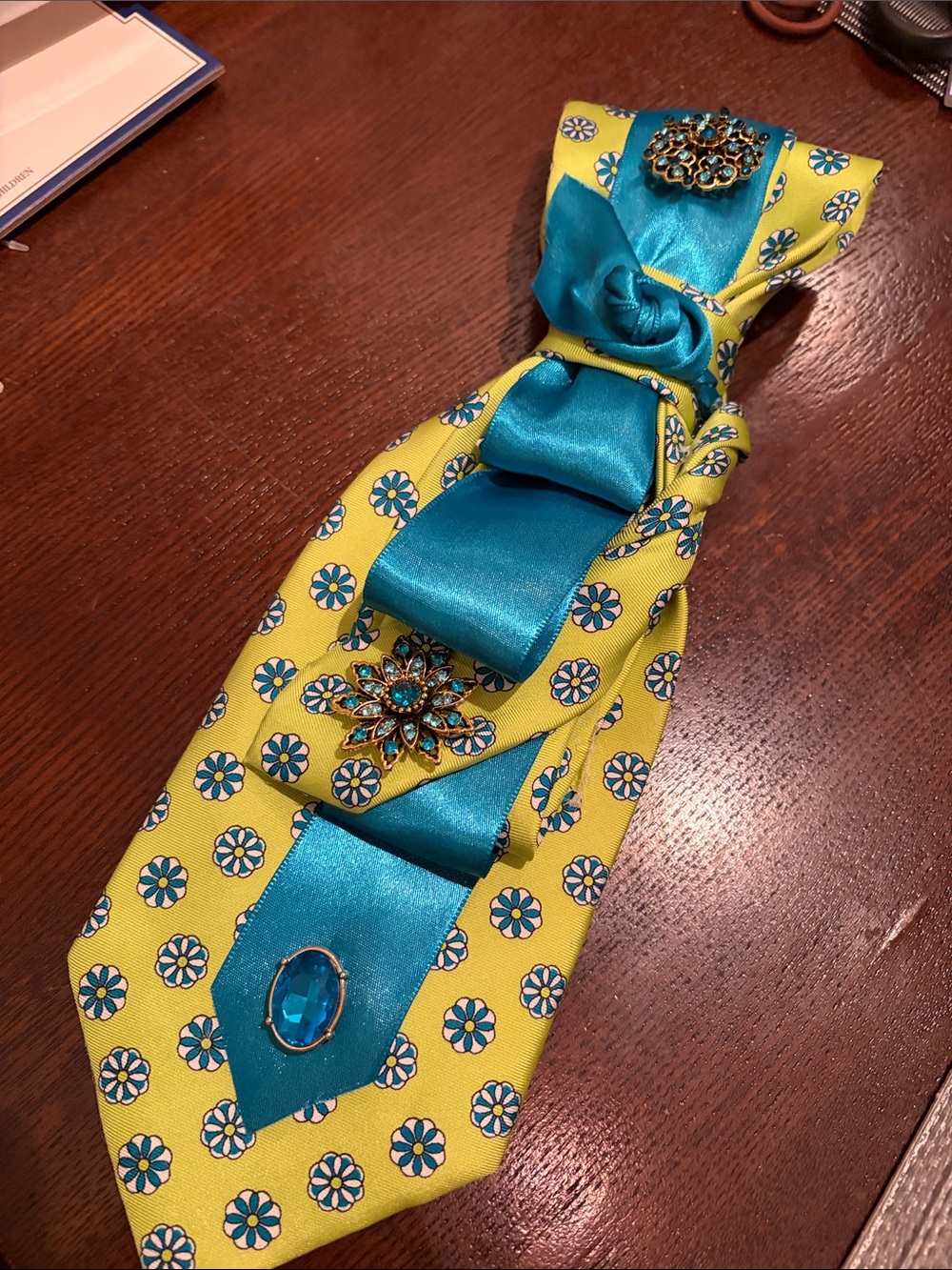 Vera Bradley Lime Green & Teal Floral Satin Accent Tie Necklace